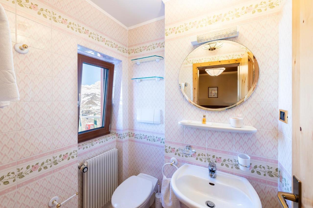 Hotel Sochers Club Сельва-ди-Валь-Гардена Экстерьер фото